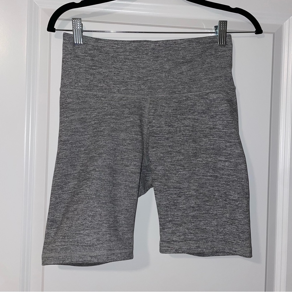 Marled gray bike short